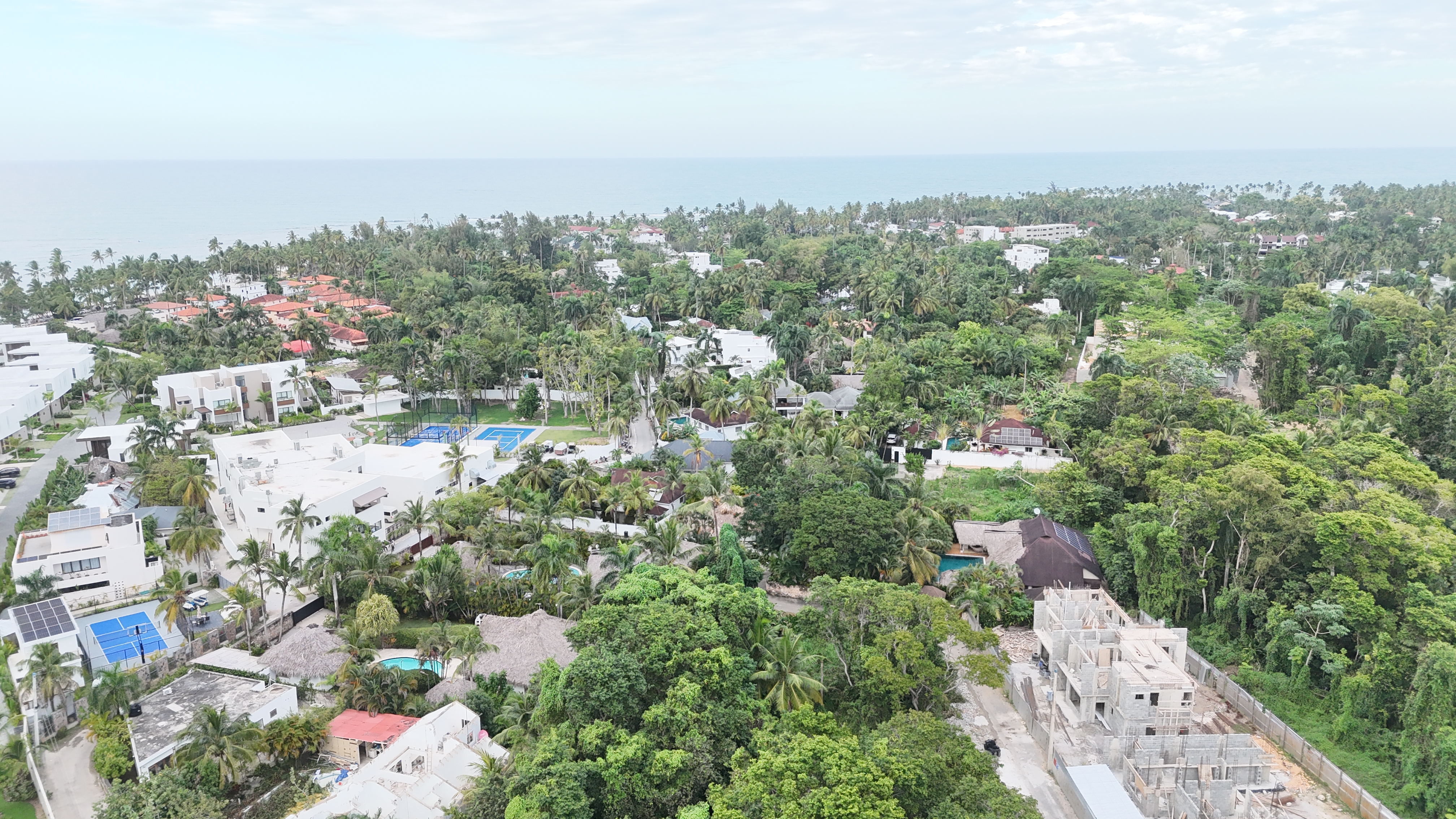 Exclusive Residential Project Just 500 Meters from Playa Ballena