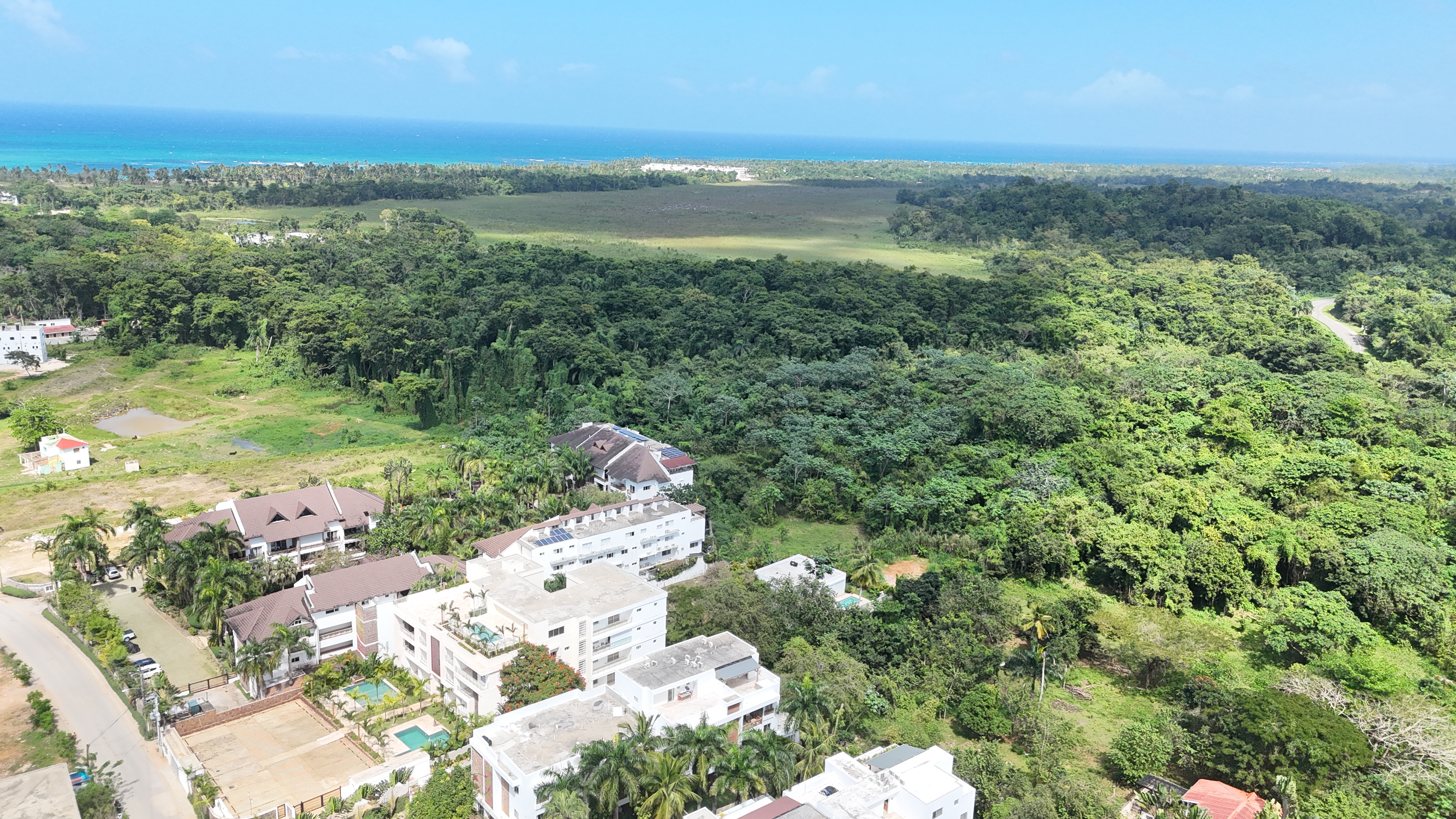 Two-Bedroom Apartment in a Private Gated Community — Just 5 Minutes from the Beach