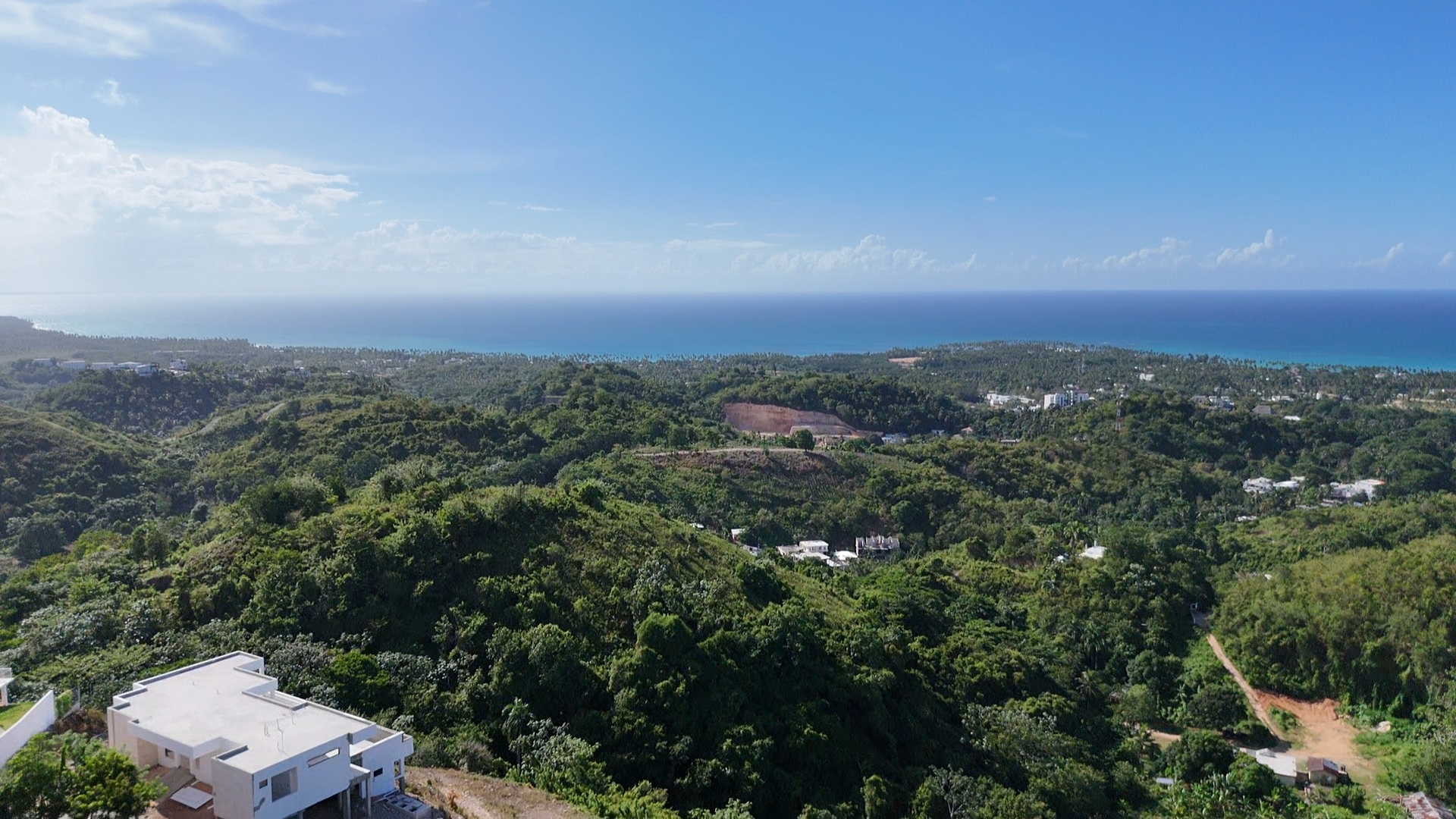 Panoramic Ocean View Lot – 1,822 m²