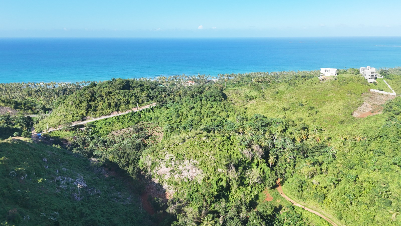 LAND FOR DEVELOPMENT NEAR THE BEACH