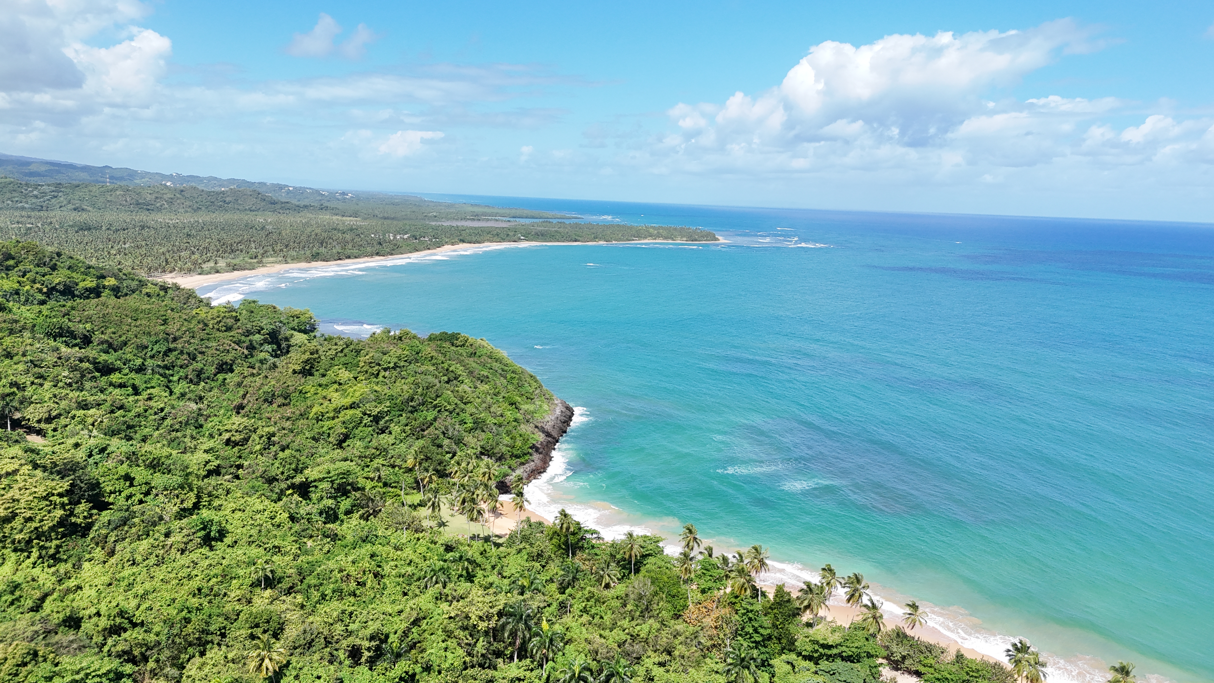 11,445 m² land located in El Limón, just 5 minutes by car from Playa Morón