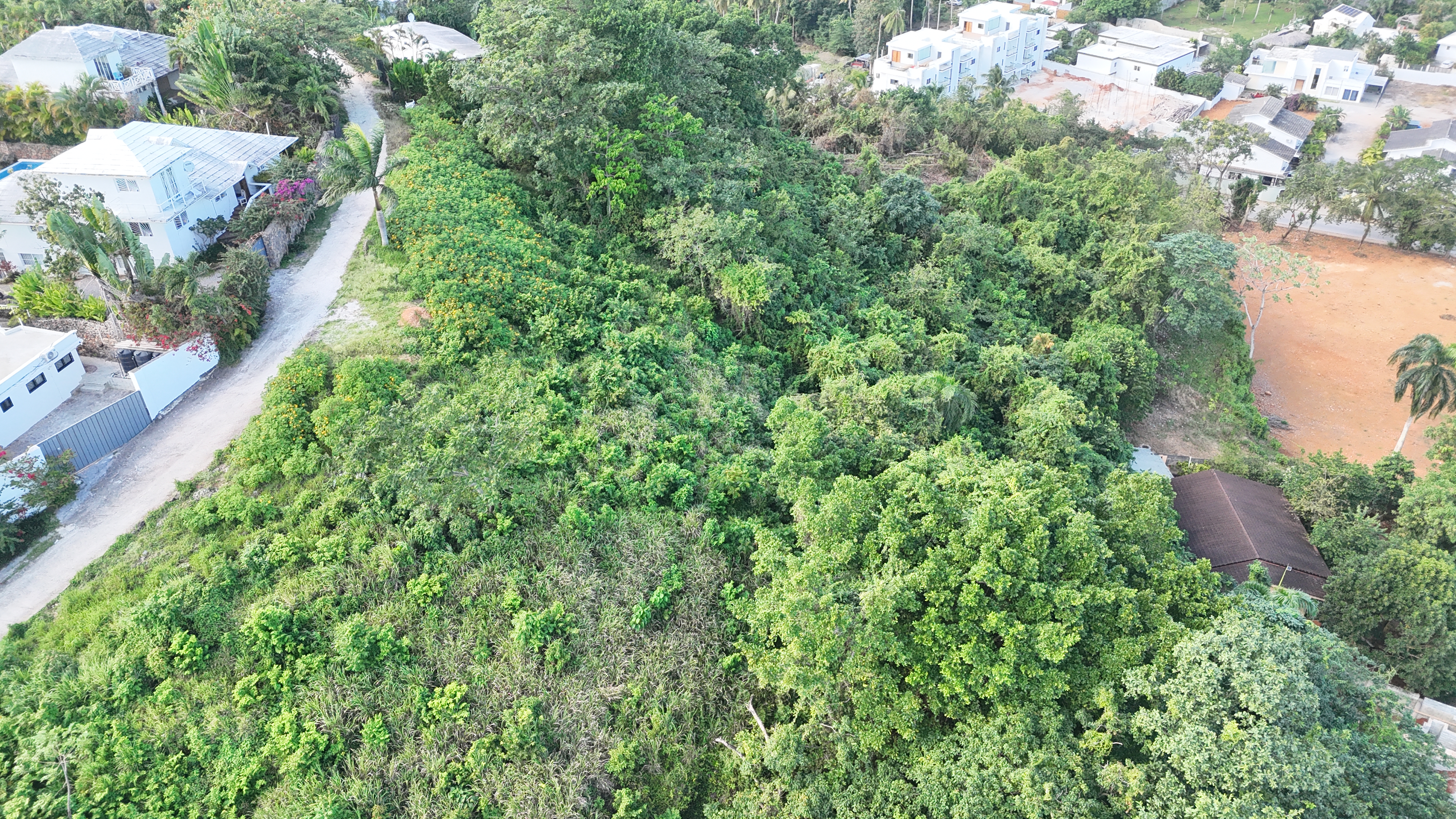 Ocean View Lots on a Hill , 3 Minutes from the Beach