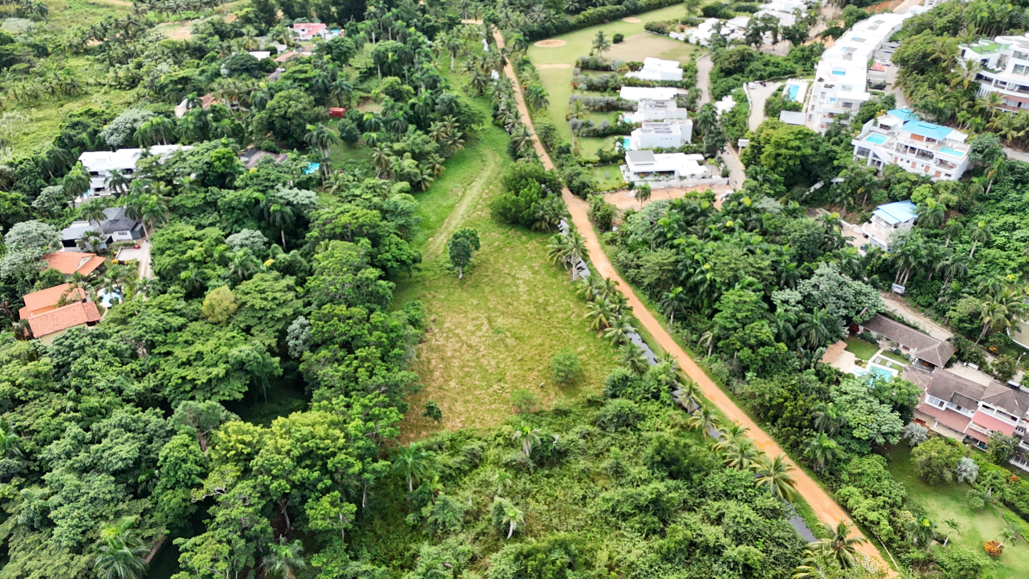 Almost Beachfront Lot – 1,504 m² | Las Terrenas