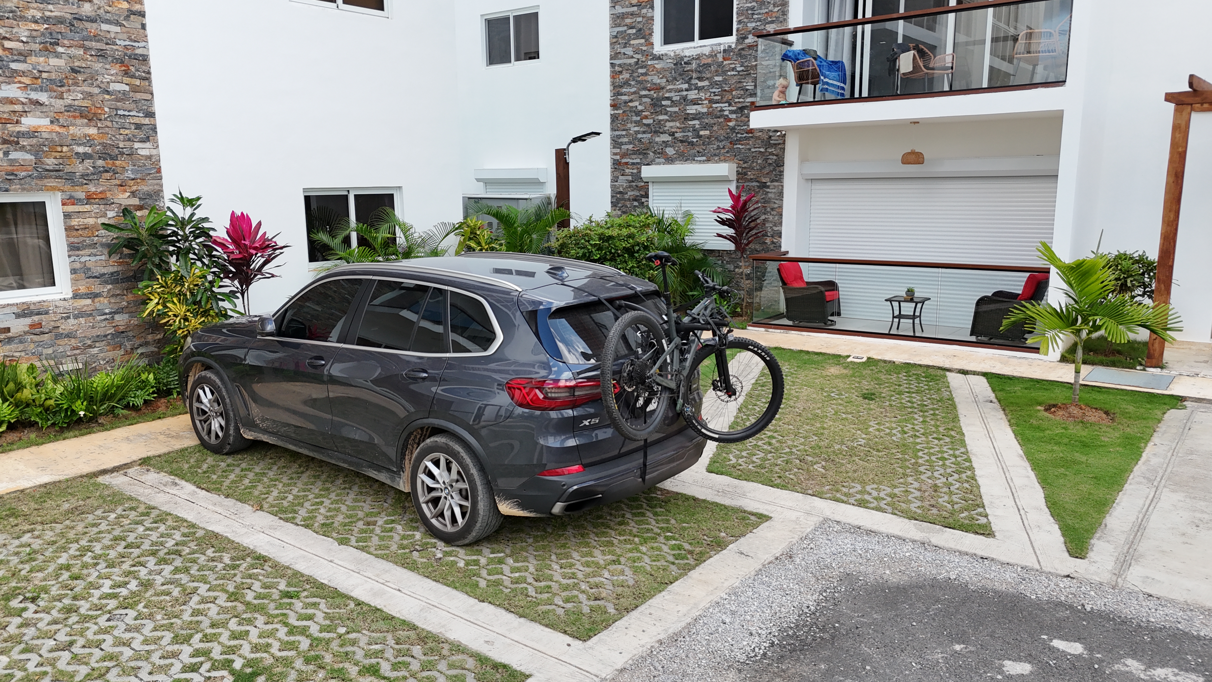 Spacious Apartment with Private Patio in Prime Location – Las Terrenas