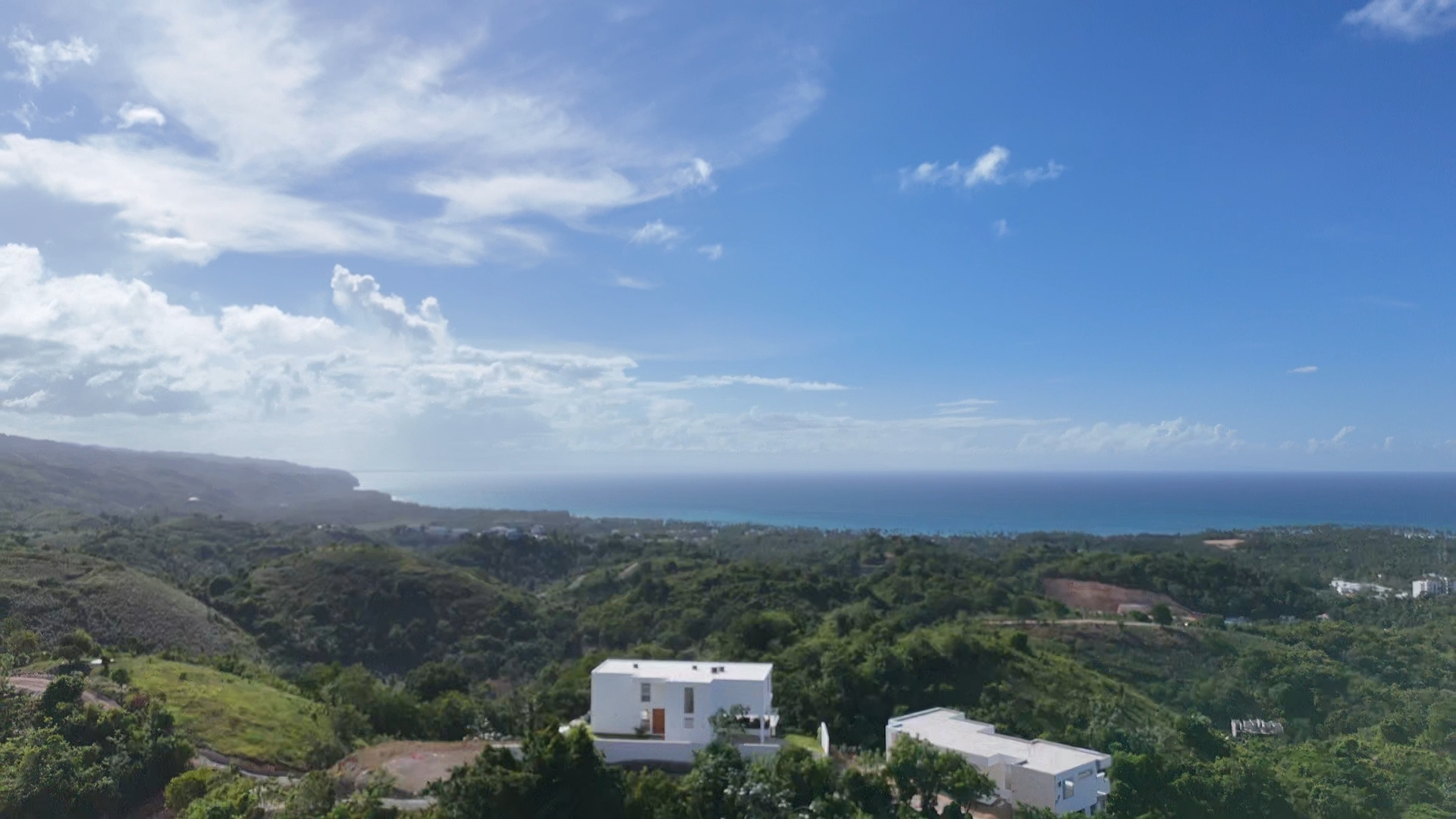 1,341 m² (14,433 sq ft) at only USD 84 per m².