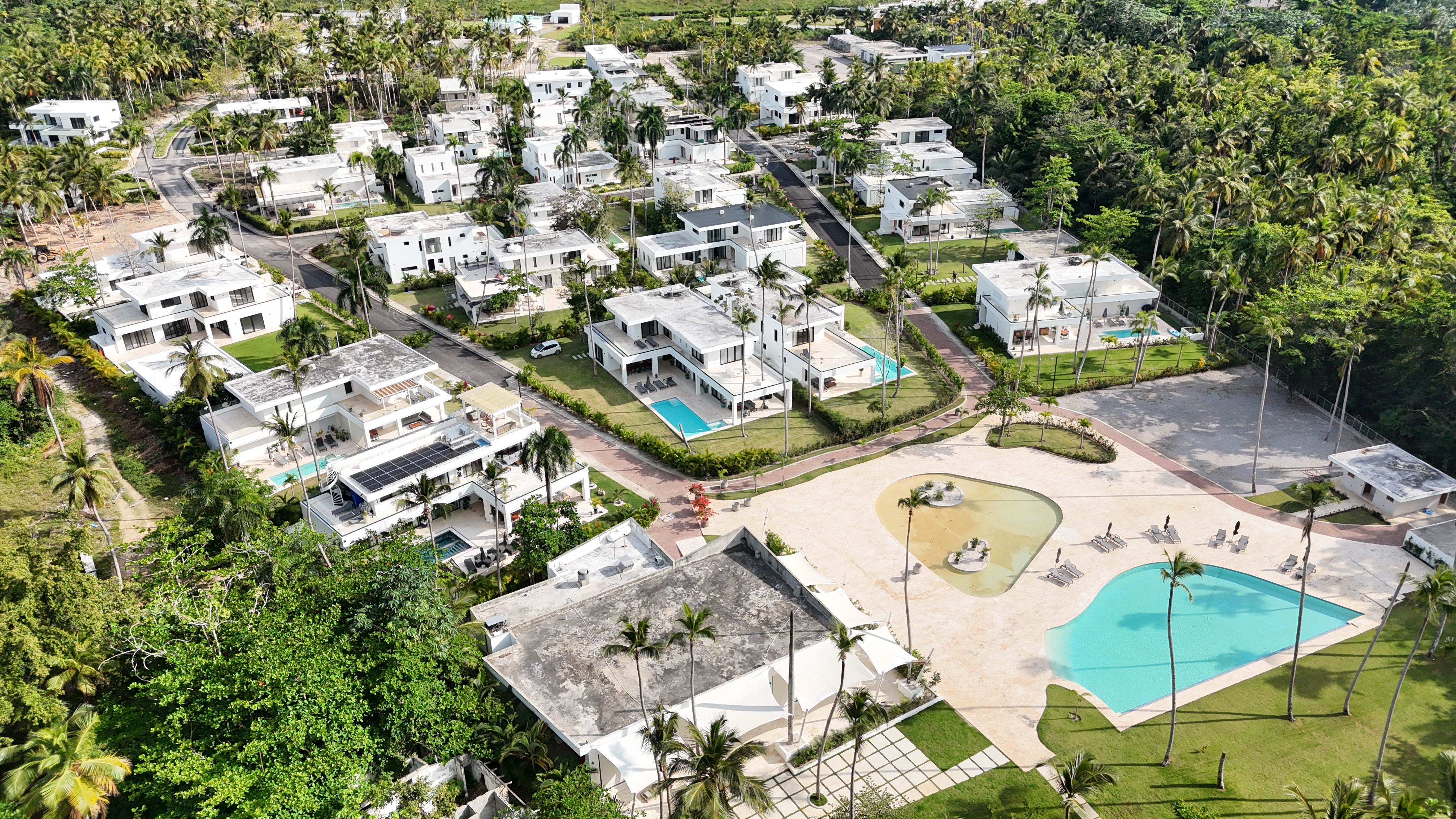 Beachfront Villas in Playa Cosón – Las Terrenas
