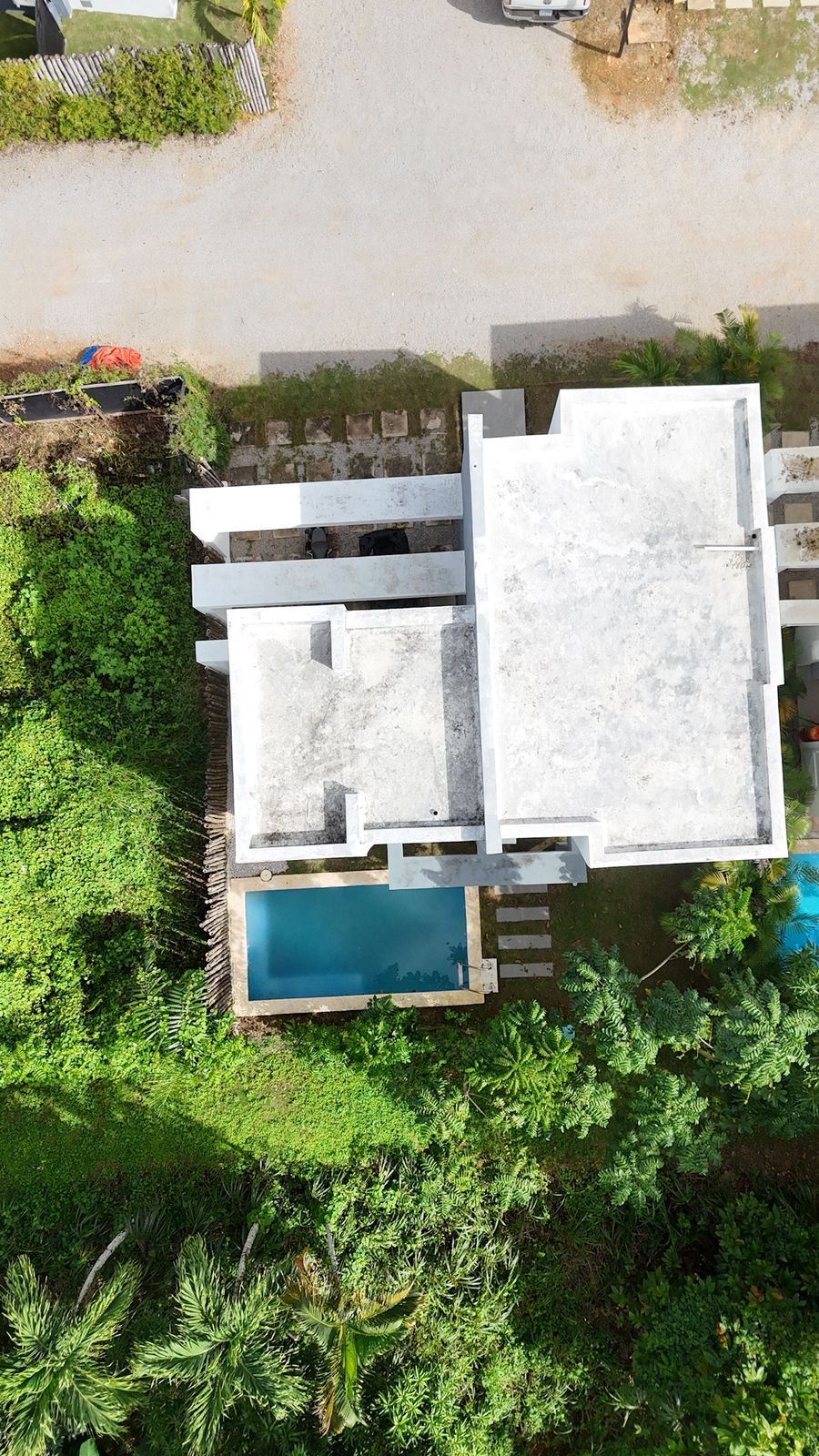 Only 7 minutes from the beach.