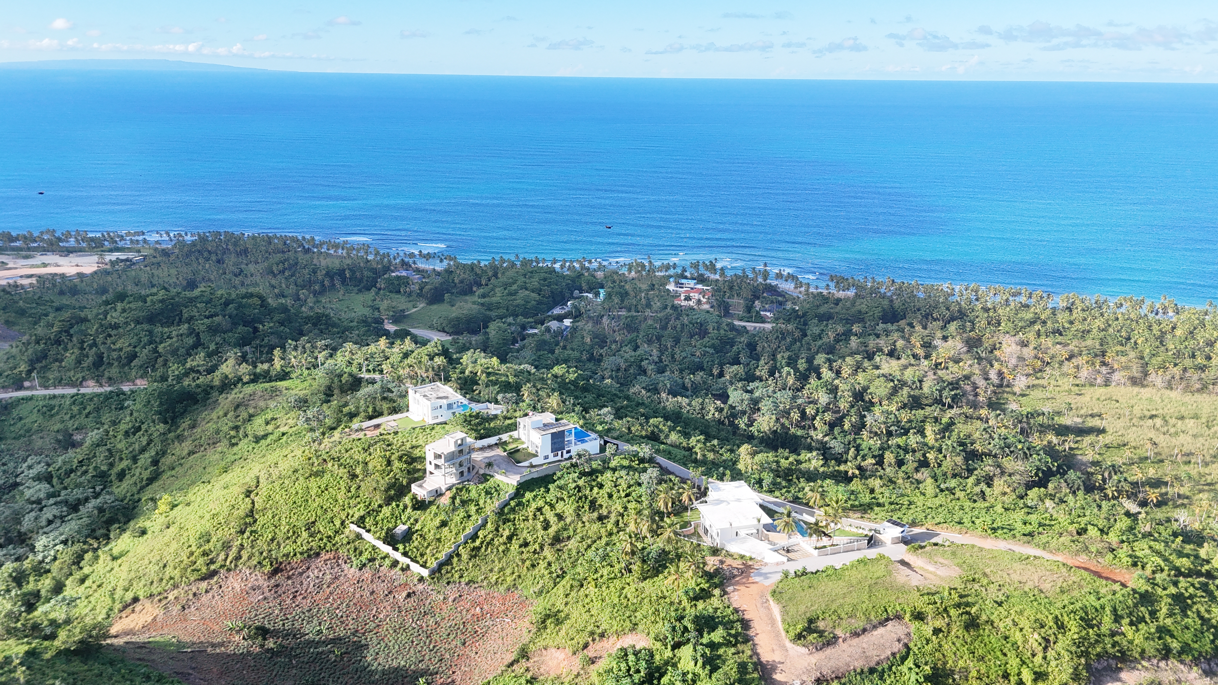 Experience the Best Views of Playa Cosón