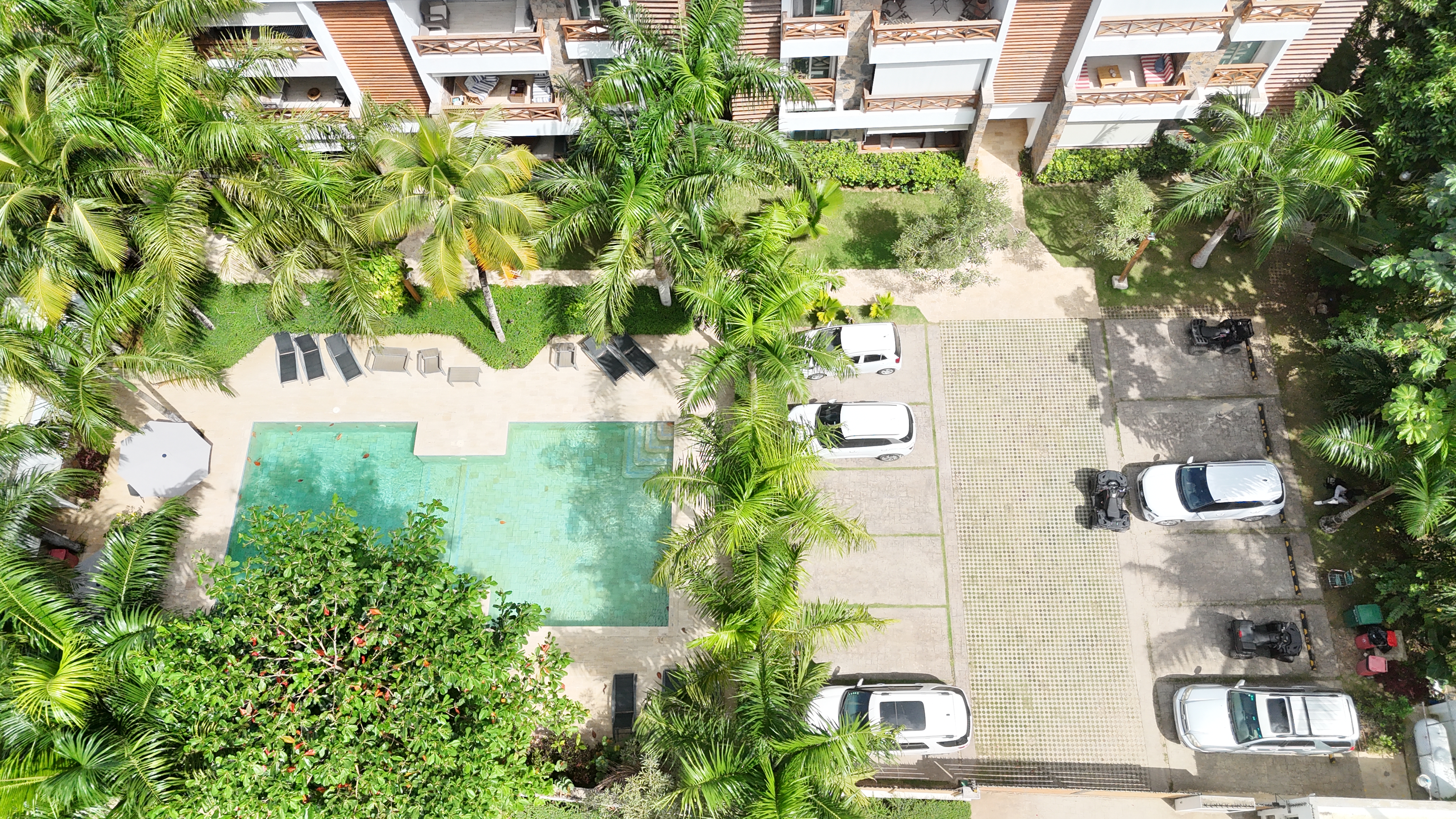 Two-Bedroom Apartment in a Private Gated Community — Just 5 Minutes from the Beach