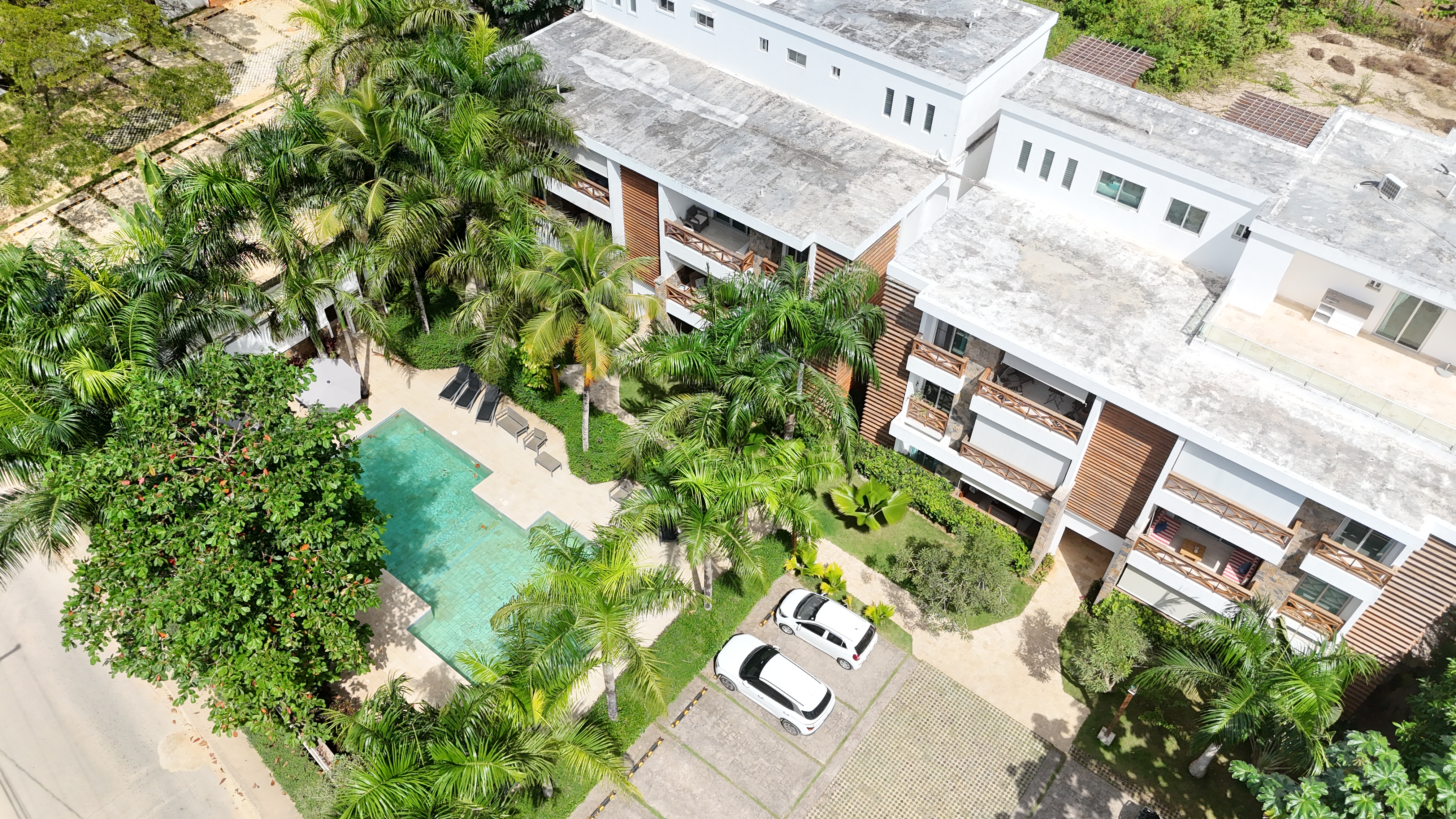 Two-Bedroom Apartment in a Private Gated Community — Just 5 Minutes from the Beach