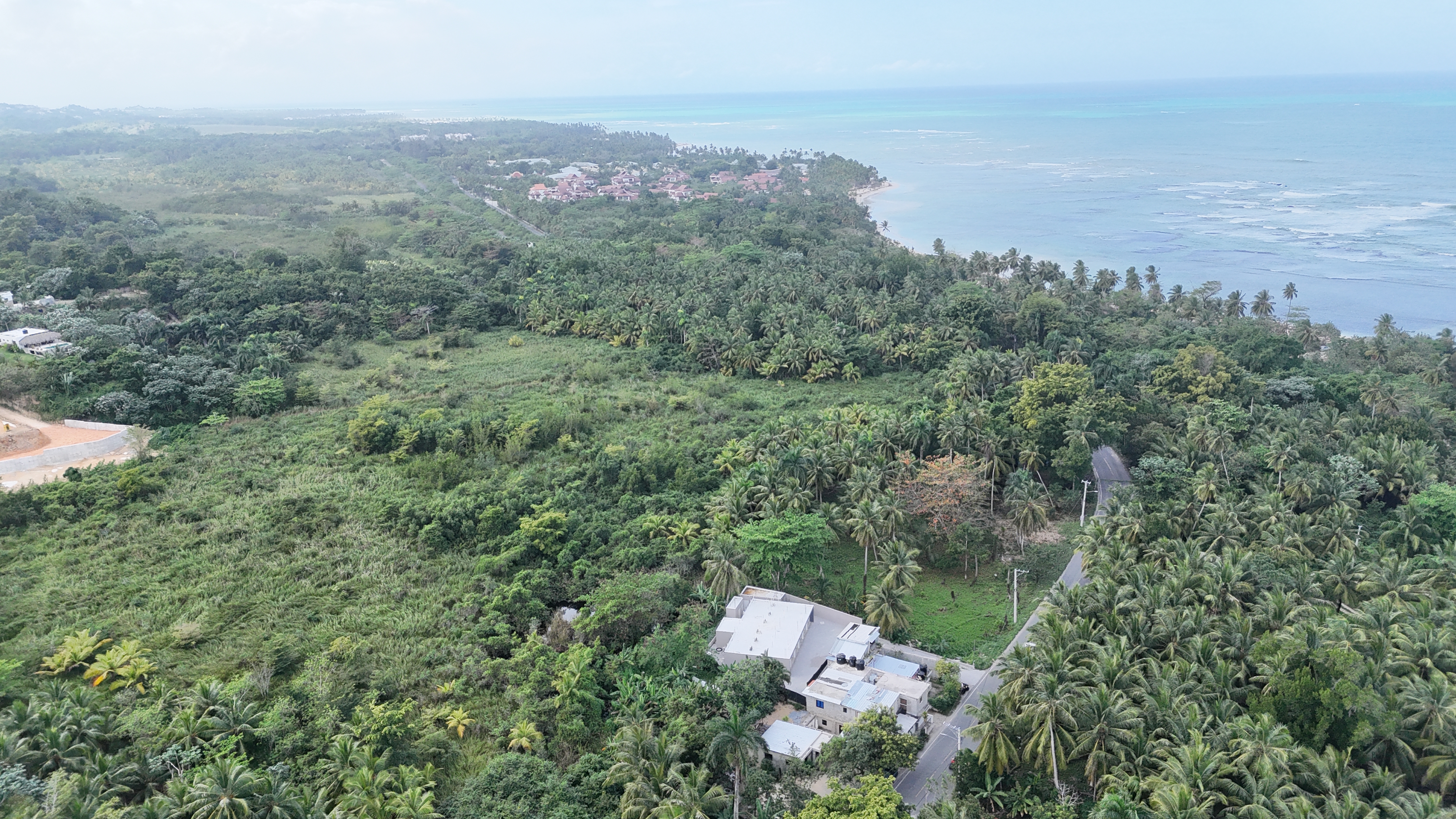 Property with Strong Potential Steps from Playa Anclón