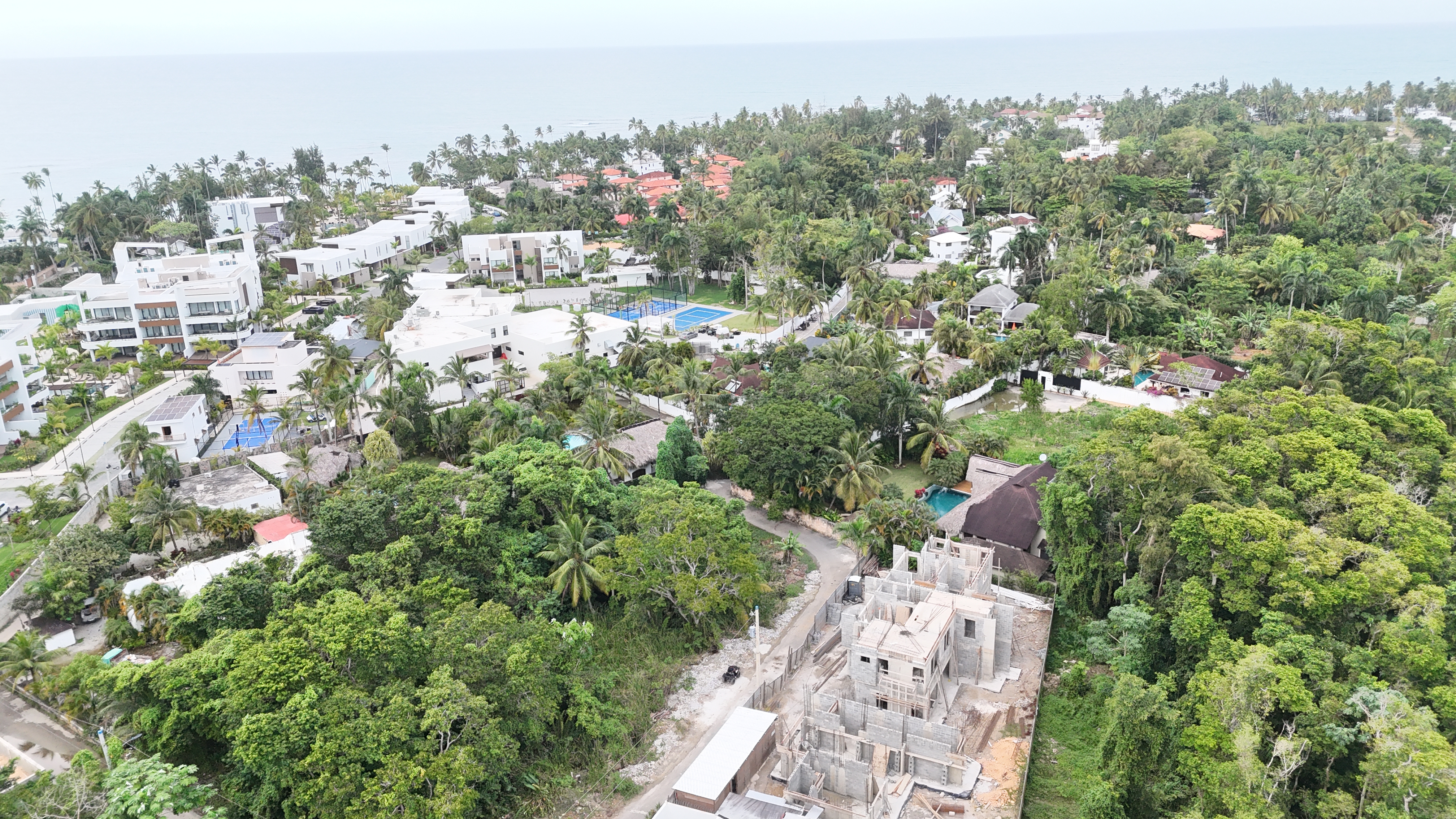 Exclusive Residential Project Just 500 Meters from Playa Ballena