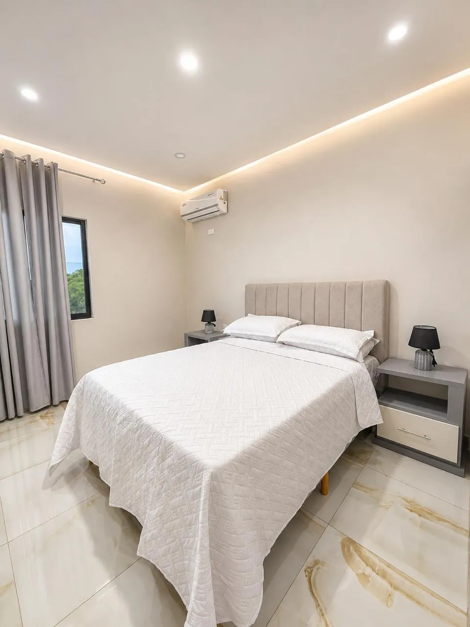 Vista Panorámica al Mar y Jacuzzi Privado en Las Terrenas, $250 USD / noche.