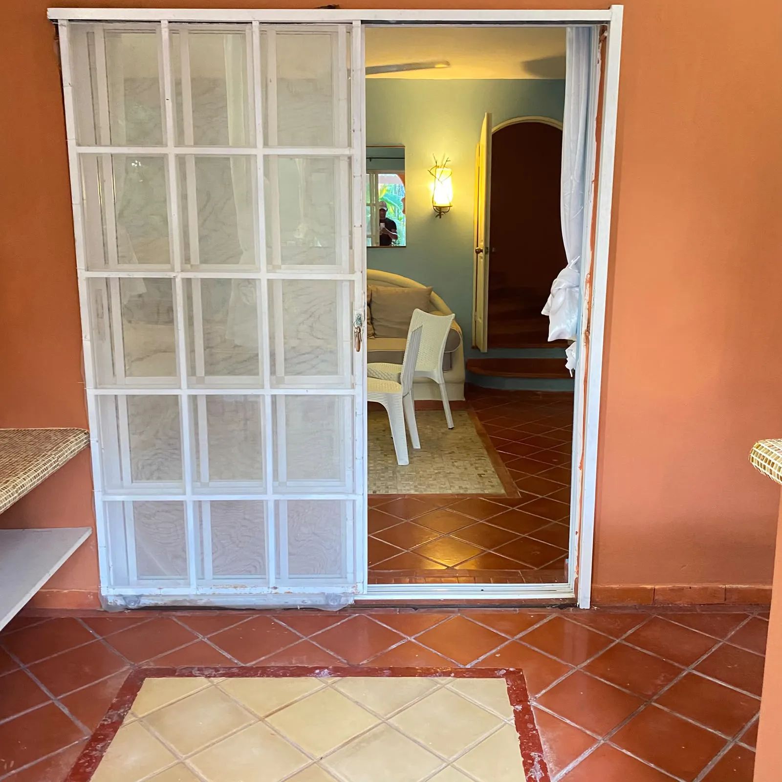 Exclusive Beachside Retreat: Fully Furnished Home with Private Bungalow Just Minutes from Playa Bonita