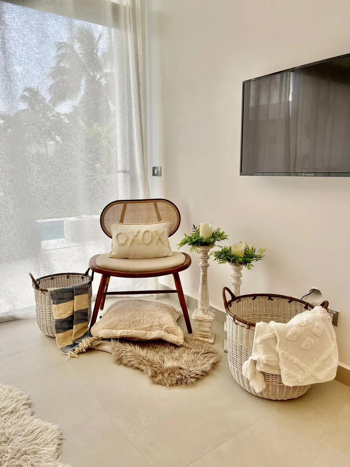 Villa de Lujo y Privacidad Absoluta a Pasos de Playa Punta Popy LAS TERRENAS,  $640 USD / noche.