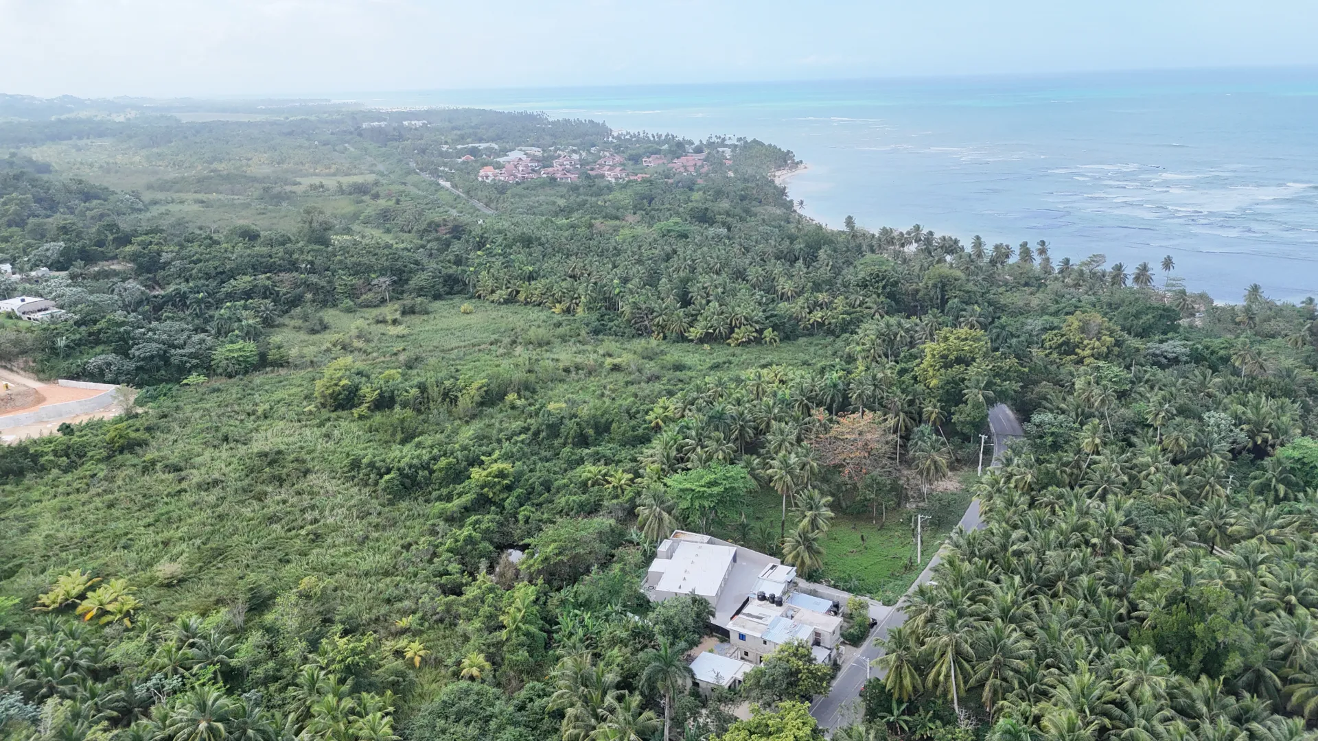 Property with Strong Potential Steps from Playa Anclón
